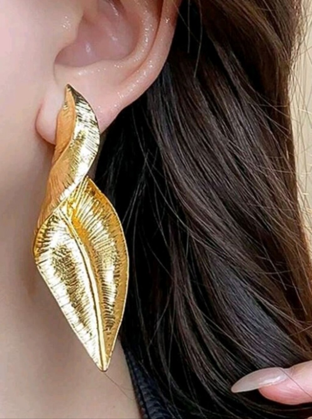 NEW! Elegant- Chic Gold Leaf Drop Post Earrings - Women Jewelry